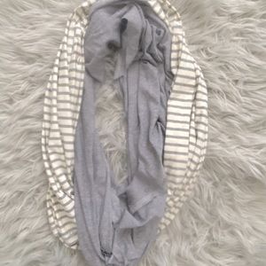 Nuroo nursing scarves set of 2